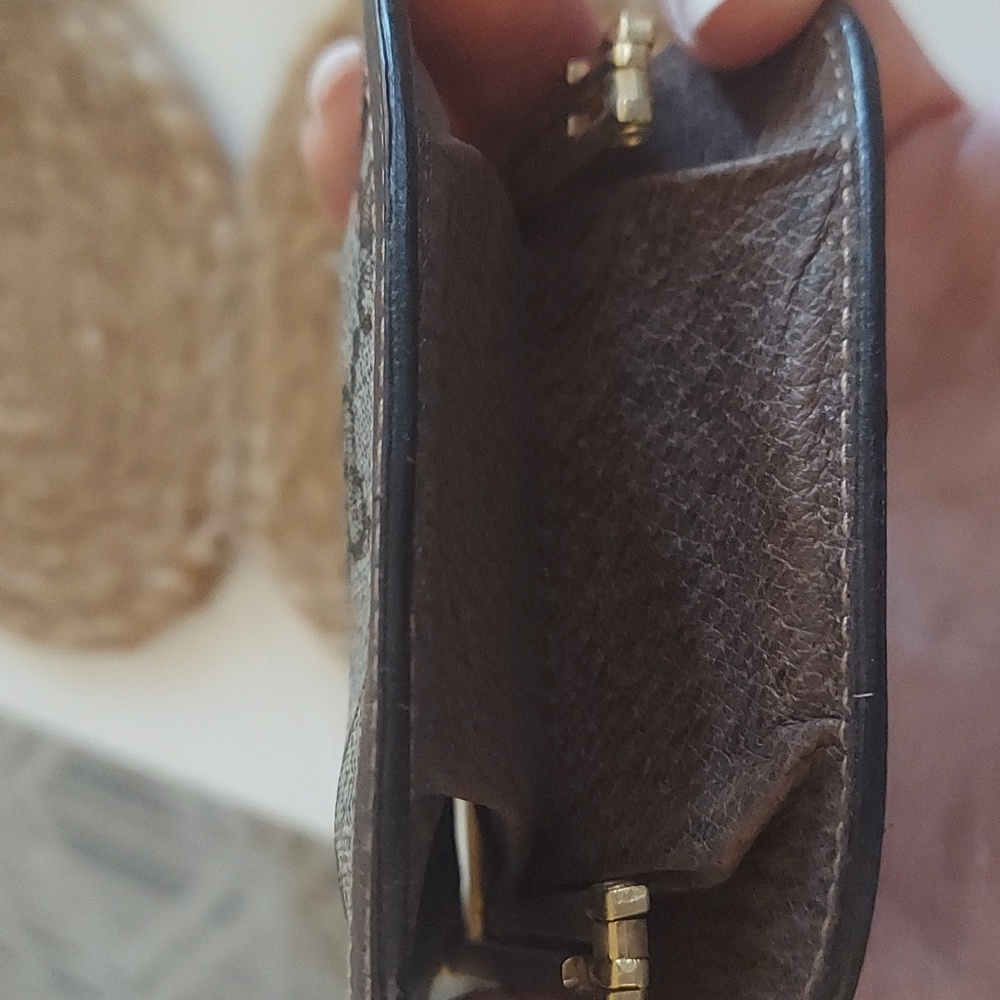 Authentic Gucci coin pouch vintage kisslock - Picture 2 of 7